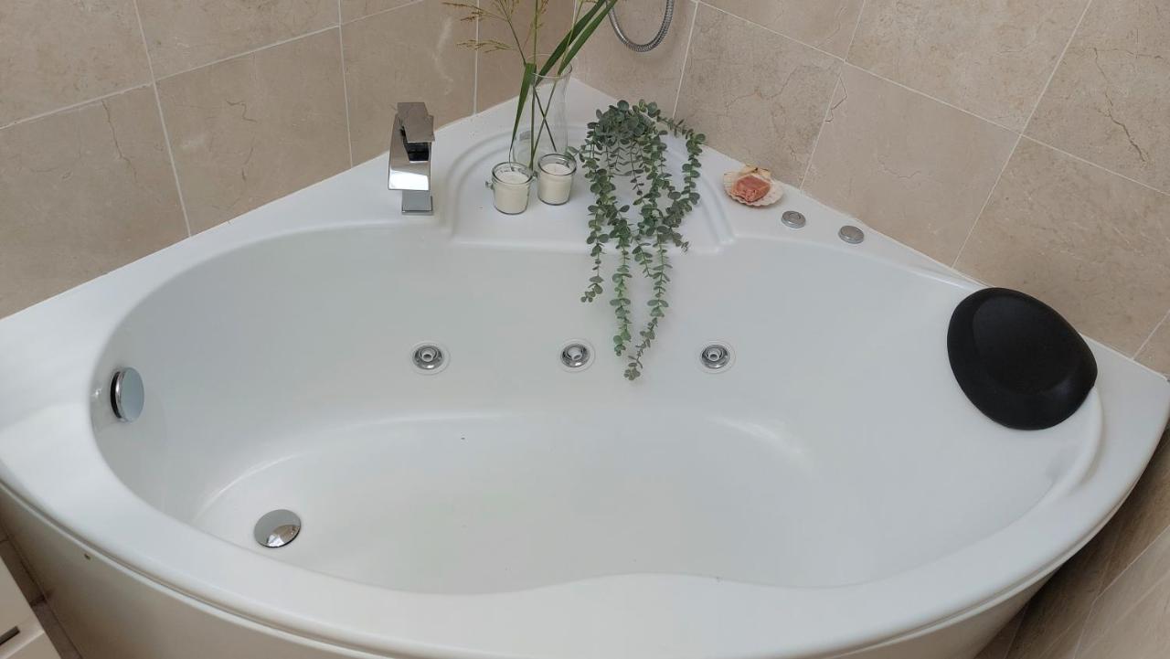 Duplex Bellas Vistas أُخين المظهر الخارجي الصورة
