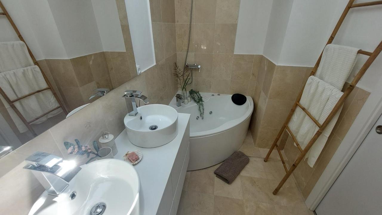 Duplex Bellas Vistas أُخين المظهر الخارجي الصورة